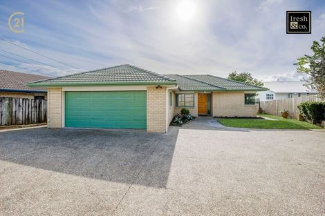 Photo of property in 22 Mt Lebanon Crescent, The Gardens, Auckland, 2105