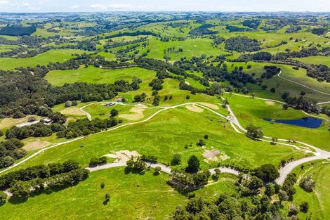 Photo of property in 268 Wairere Road, Paparoa, 0571