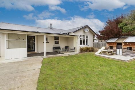 Photo of property in 6 Paul Street, Waimate, 7924