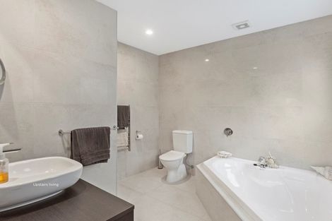 Photo of property in 417b Oceanbeach Road, Mount Maunganui, 3116