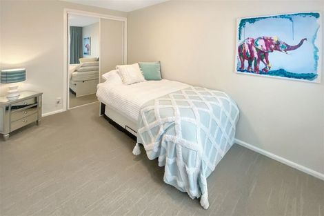 Photo of property in 76 Mount Pleasant Road, Mount Pleasant, Christchurch, 8081