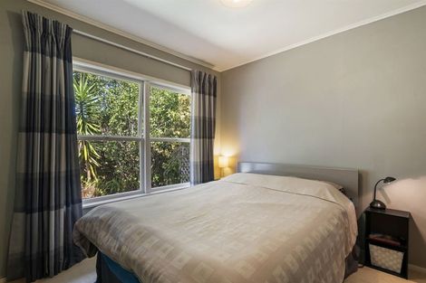 Photo of property in 2/41 Northumberland Avenue, Belmont, Auckland, 0622