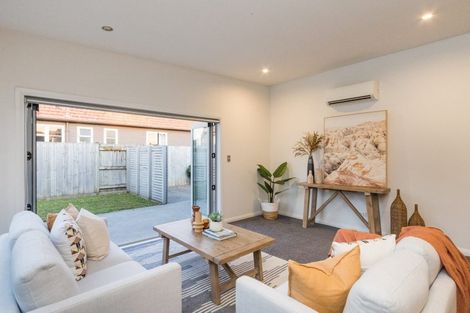 Photo of property in 65a Weston Avenue, Roslyn, Palmerston North, 4414