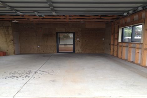 Photo of property in 87 Carnoustie Drive, Wattle Downs, Auckland, 2103