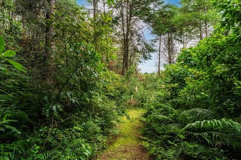 Photo of property in 55 Stewart Glen, Acacia Bay, Taupo, 3385