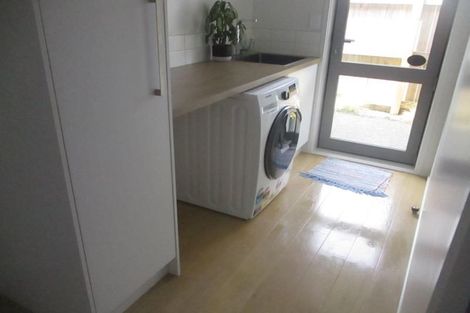 Photo of property in 43 Waipunahau Road, Waikanae, 5036