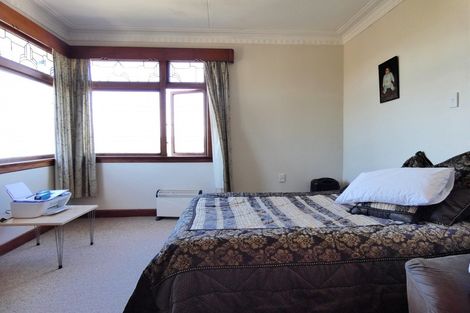 Photo of property in 17 Park Street, Gore, 9710