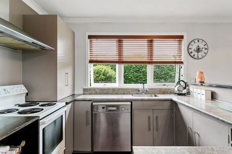 Photo of property in 50 Te Hatepe Avenue, Taupo, 3330