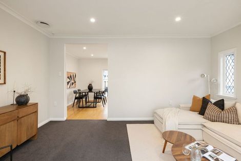 Photo of property in 52 Clarkin Road, Fairfield, Hamilton, 3214