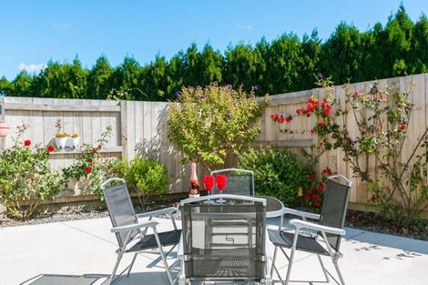 Photo of property in 10 Macloughlin Drive, Te Puke, 3119