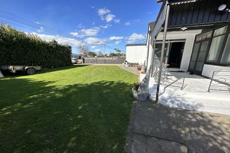 Photo of property in 12 Douglas Street, Hawera, 4610