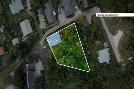 Photo of property in 11 Adams Road, Thornton Bay, Thames, 3575