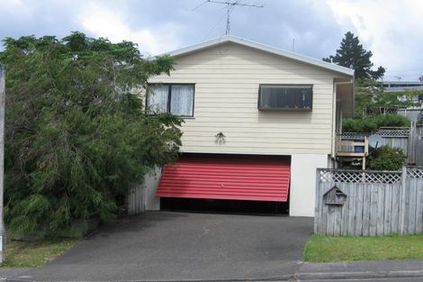 Photo of property in 1/89 Trias Road, Totara Vale, Auckland, 0629