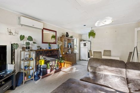 Photo of property in 90 Raumati Road, Raumati Beach, Paraparaumu, 5032