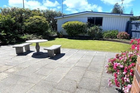 Photo of property in 1 Domain Terrace, Karoro, Greymouth, 7805