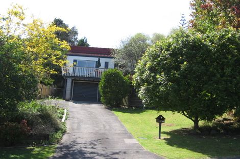 Photo of property in 11 Capricorn Place, Browns Bay, Auckland, 0630