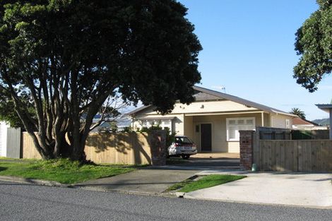 Photo of property in 1 Malone Road, Waterloo, Lower Hutt, 5011
