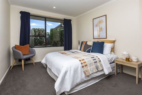 Photo of property in 38 Veitches Road, Casebrook, Christchurch, 8051