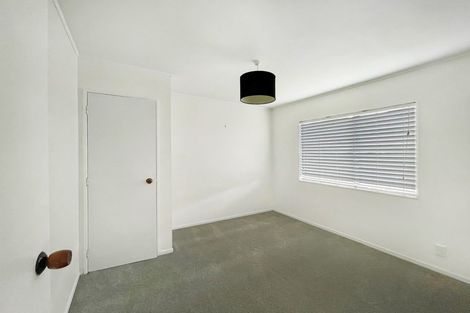 Photo of property in 1/12 Brookfield Road, Te Atatu Peninsula, Auckland, 0610