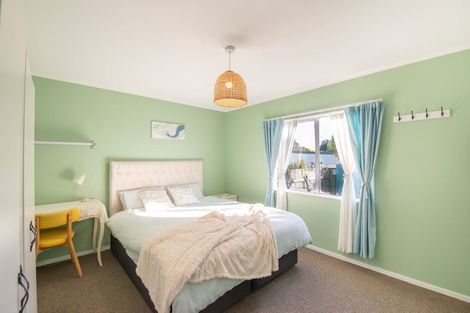 Photo of property in 1/616 Te Atatu Road, Te Atatu Peninsula, Auckland, 0610