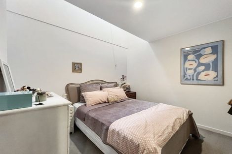 Photo of property in Dixonlane Apartments, 9/7 Feltex Lane, Te Aro, Wellington, 6011