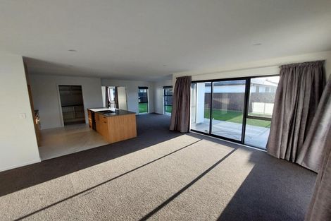 Photo of property in 3 Clonbunny Close, Rolleston, 7614