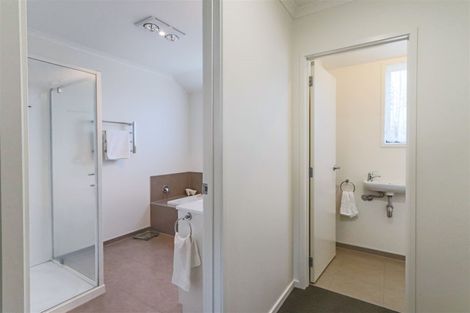 Photo of property in 16 Kahikatea Street, Inglewood, 4330