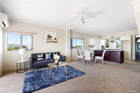 Photo of property in 1/150 Chapel Road, Flat Bush, Auckland, 2019