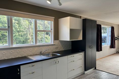 Photo of property in 54 Hillary Street, Winton, 9720