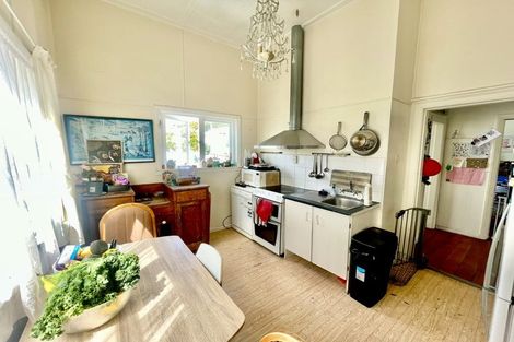 Photo of property in 19 Nairn Street, Mount Cook, Wellington, 6011