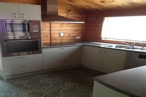 Photo of property in 87 Carnoustie Drive, Wattle Downs, Auckland, 2103