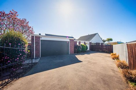 Photo of property in 156 Sawyers Arms Road, Northcote, Christchurch, 8052
