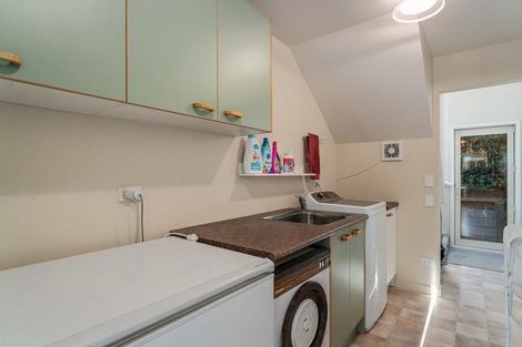 Photo of property in 9 Bob Lee Place, Wanaka, 9305