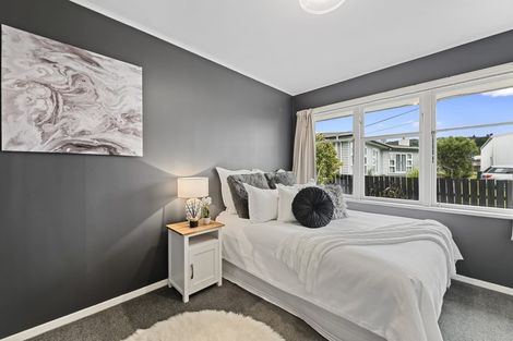 Photo of property in 19a Rosina Street, Clouston Park, Upper Hutt, 5018