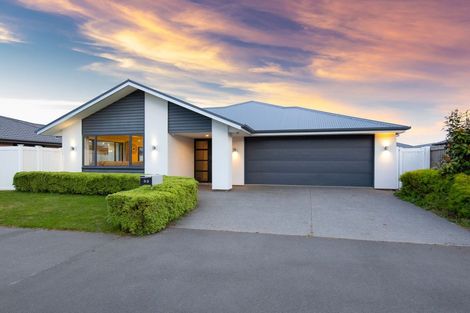 Photo of property in 93 Whincops Road, Halswell, Christchurch, 8025