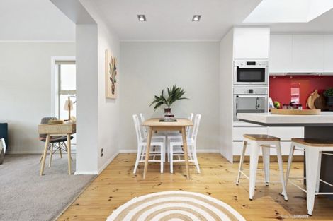 Photo of property in 14 Cleveland Street, Brooklyn, Wellington, 6021