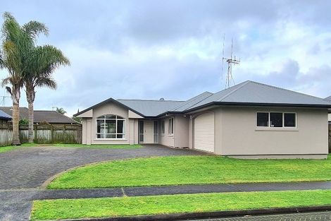 Photo of property in 3 Chesterfield Place, Rototuna, Hamilton, 3210