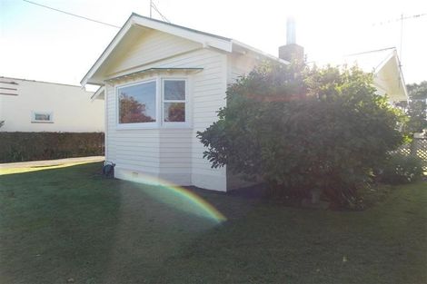 Photo of property in 46 Caius Avenue, Gonville, Whanganui, 4501