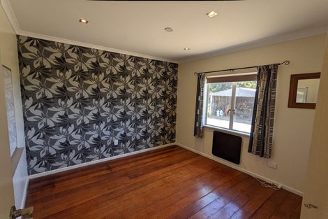 Photo of property in 501 Waikawa Beach Road, Manakau, Levin, 5573