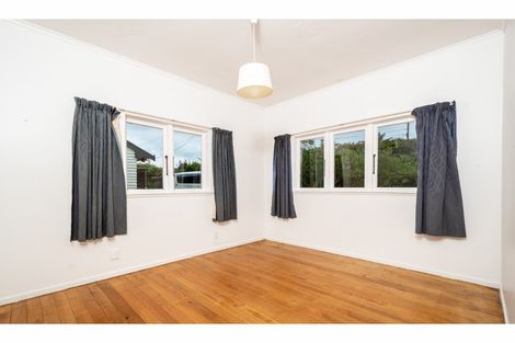Photo of property in 54 Mcentee Road, Waitakere, Auckland, 0816