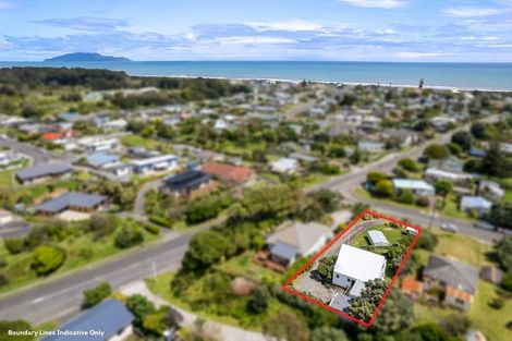 Photo of property in 54 Ngaio Street, Otaki Beach, Otaki, 5512