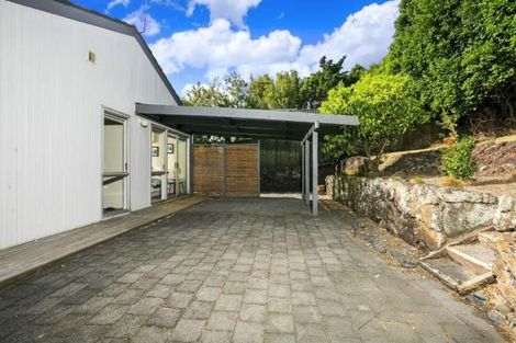 Photo of property in 61 Merriefield Avenue, Forrest Hill, Auckland, 0620
