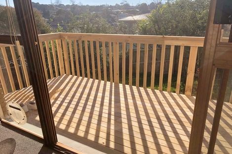 Photo of property in 3/19 Chequers Avenue, Glenfield, Auckland, 0629