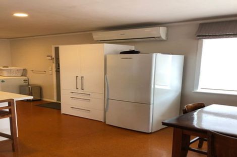 Photo of property in 68 Udys Road, Pakuranga, Auckland, 2010