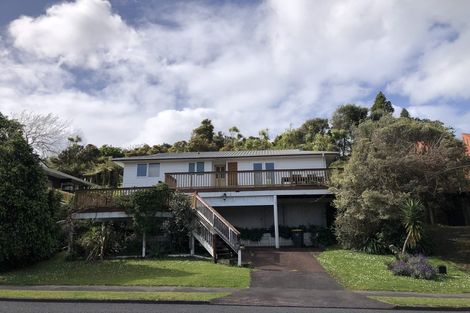 Photo of property in 118 Stapleford Crescent, Browns Bay, Auckland, 0630