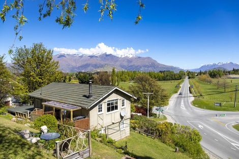 Photo of property in 37 Berkshire Street, Arrowtown, 9302