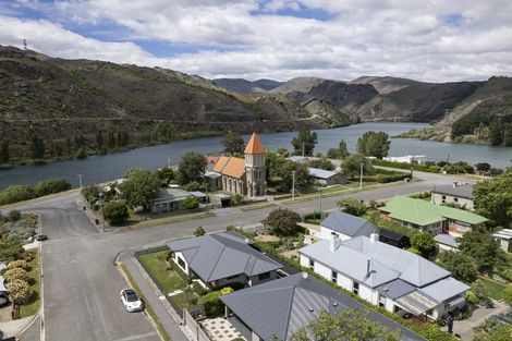 Photo of property in 1 Sligo Street, Cromwell, 9310