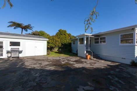 Photo of property in 96 Matatua Road, Raumati Beach, Paraparaumu, 5032