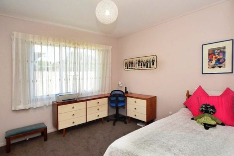 Photo of property in 4/56 Kiwi Esplanade, Mangere Bridge, Auckland, 2022