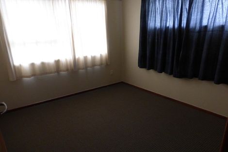 Photo of property in 583 Massey Road, Mangere, Auckland, 2022